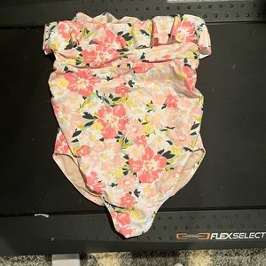 XL maternity bathing suit